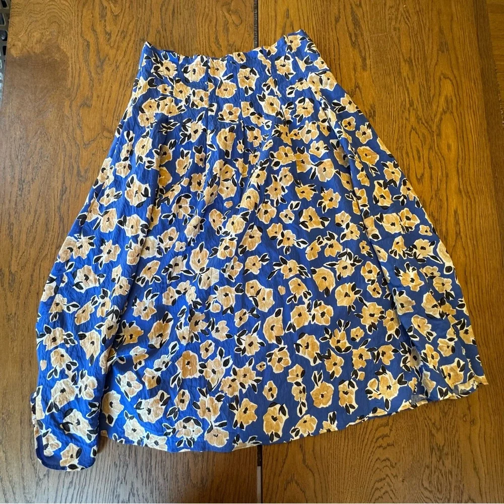 Ann Taylor Blue Floral A-Line‎ Skirt Paperbag Pleated Midi Skirt